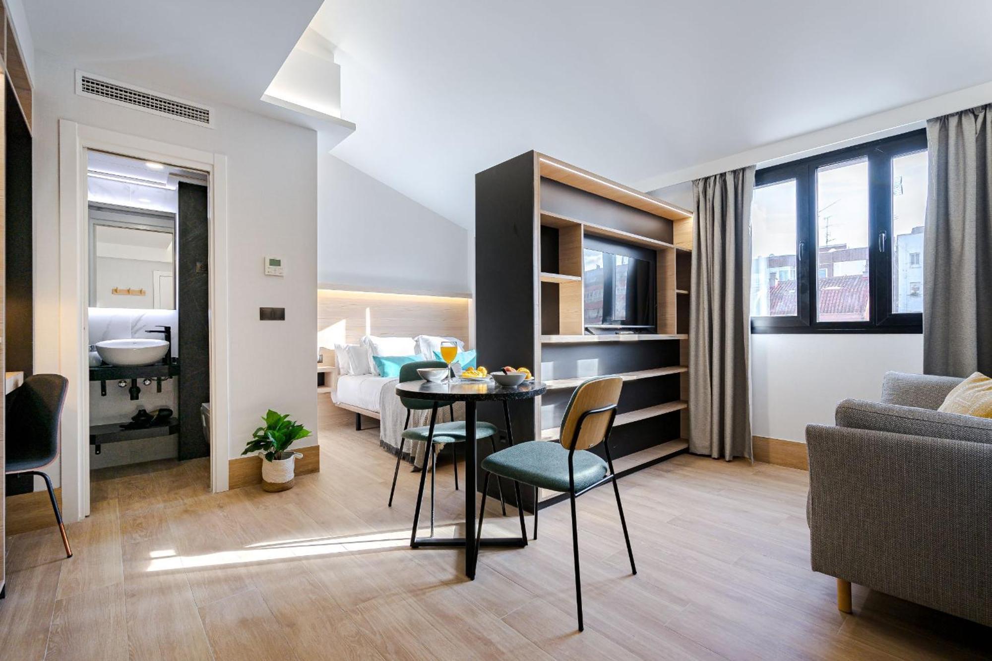 Feelathome Ventas Suites, Madrid